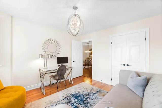 Additional image 20 of 286 Winfield Terr