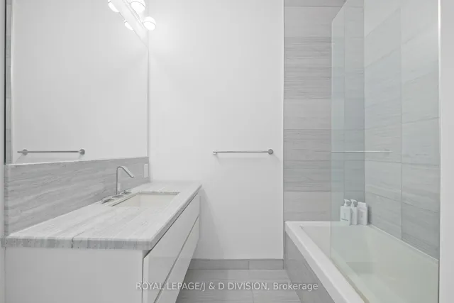 Additional image 23 of 50 Charles St Unit PH 02 (5502)