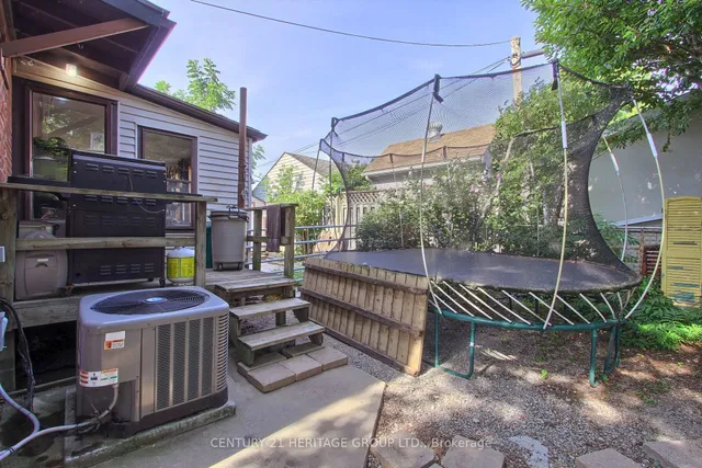 Additional image 40 of 396 East 16th St