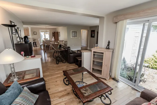 Additional image 27 of 109 Emerald Crt