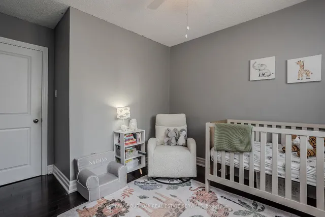 Additional image 27 of 447 Woodview Rd Unit 3