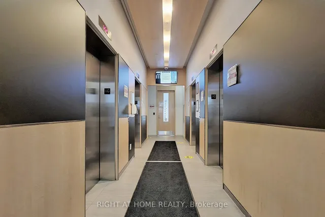 Additional image 39 of 45 Charles St Unit 2201