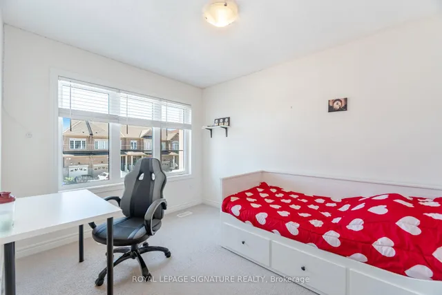 Additional image 26 of 39 Talence Dr