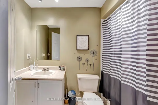 Additional image 21 of 26 Moss Blvd Unit 34