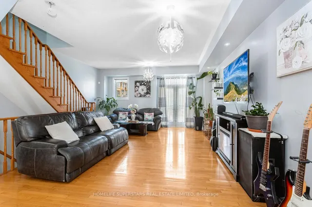 Additional image 14 of 22 Lambrinos Lane