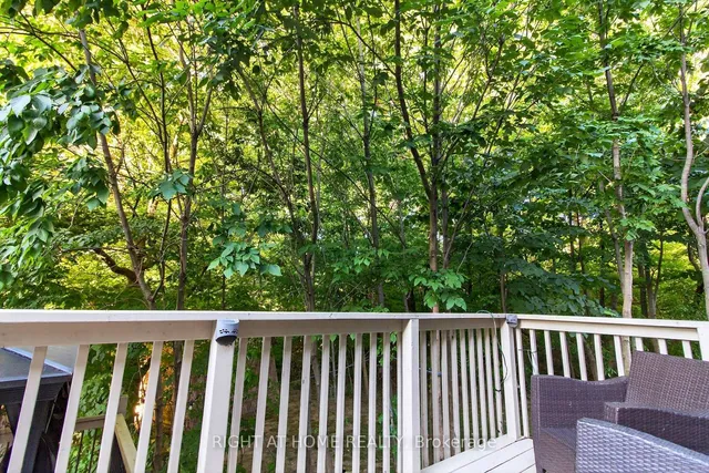 Additional image 33 of 18 Rolling Lane