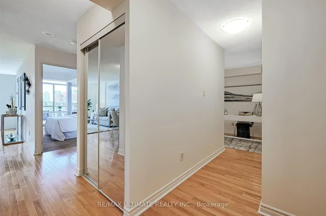 Additional image 5 of 39 Parliament St Unit 808