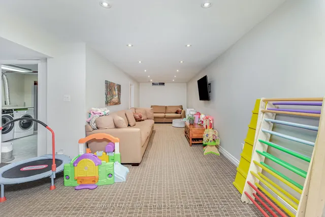 Additional image 30 of 47 Lafferty St