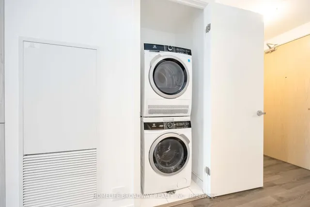 Additional image 7 of 138 Downes St Unit 1602