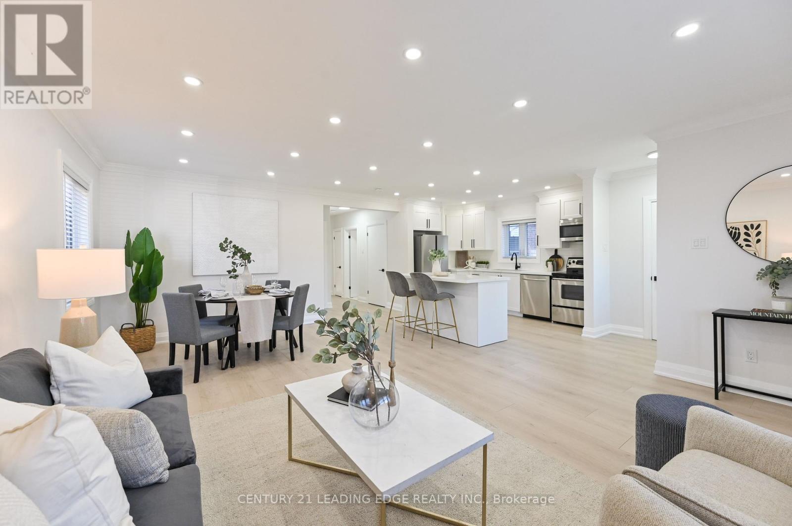 54 BIMBROK ROAD|Toronto (Eglinton East), Ontario M1K4T9