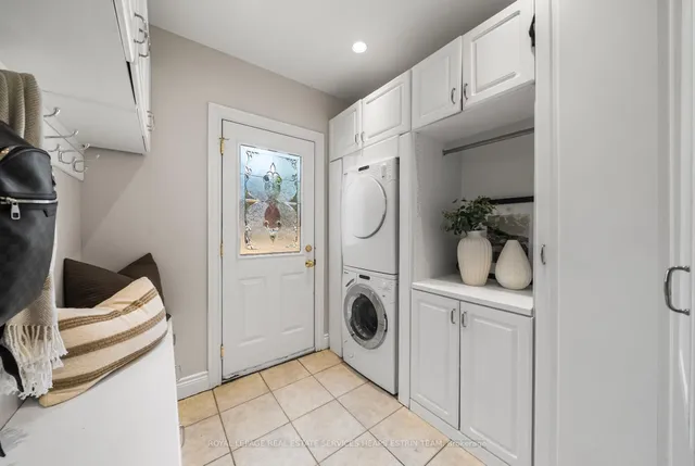 Additional image 12 of 43 Randolph Rd