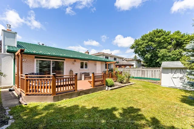 Additional image 29 of 15 Lockton Cres