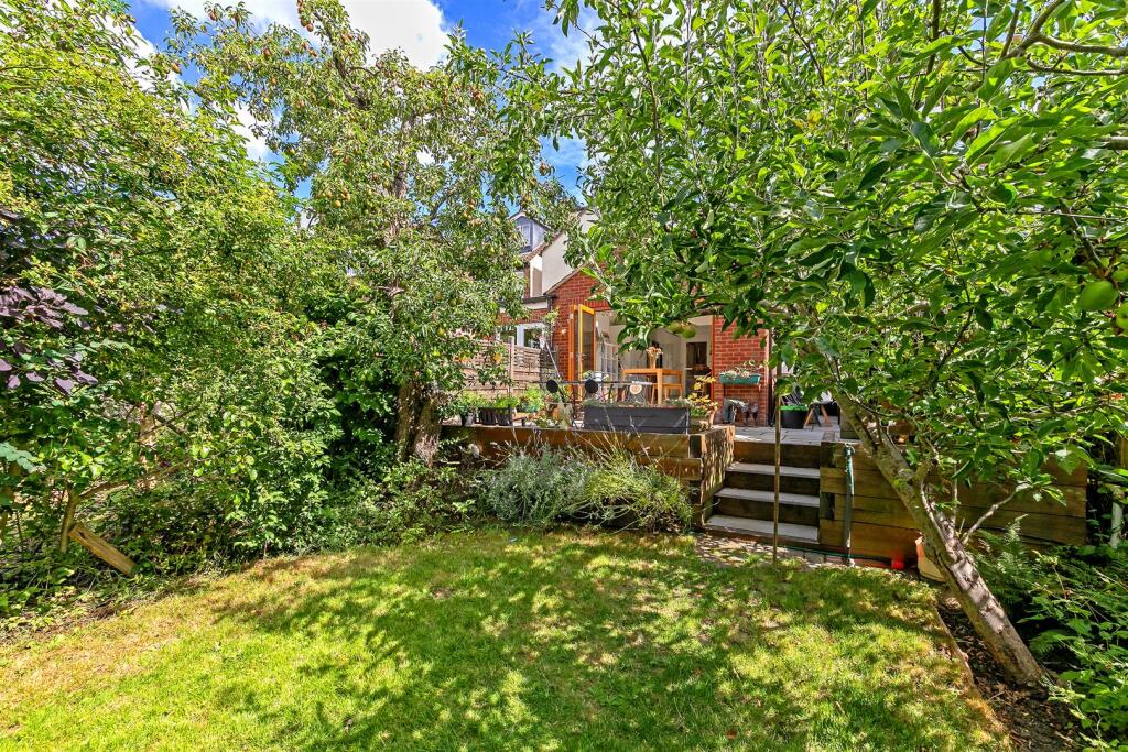 Additional image 20 of Ramsbury Road, St. Albans