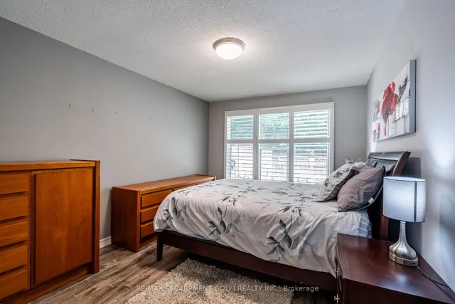 Additional image 15 of 175 Fiddlers Green Rd Unit 26