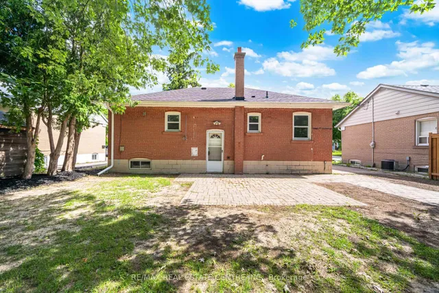 Additional image 41 of 13 Glendale Ave