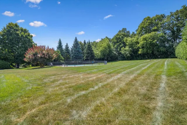 Additional image 44 of 80 Mae Crt