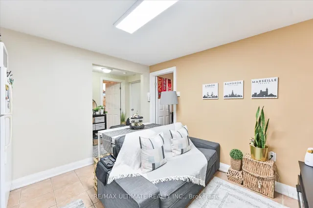 Additional image 36 of 76 Hilldale Rd