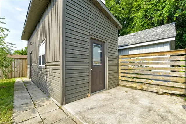 Additional image 45 of 49 Harmony Ave