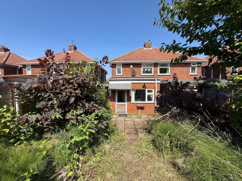 Additional image 24 of 54 Birch Crescent, Oldbury, B69 1UE