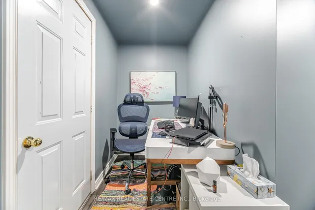 Additional image 40 of 1046 Costigan Rd