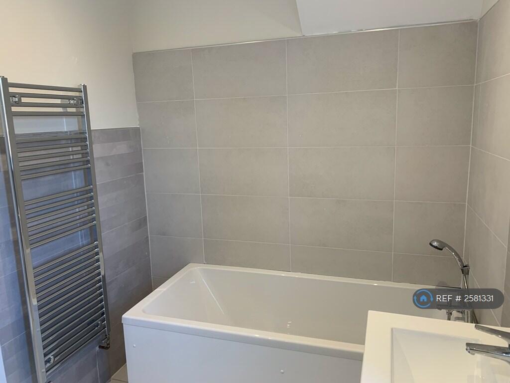 Additional image 21 of Thornton Court, Alcester, B49