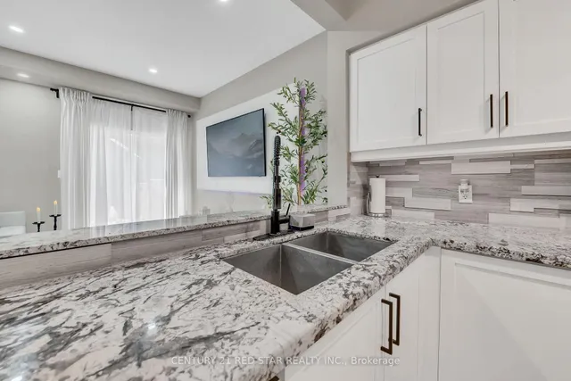 Additional image 8 of 345 Glancaster Rd Unit 19