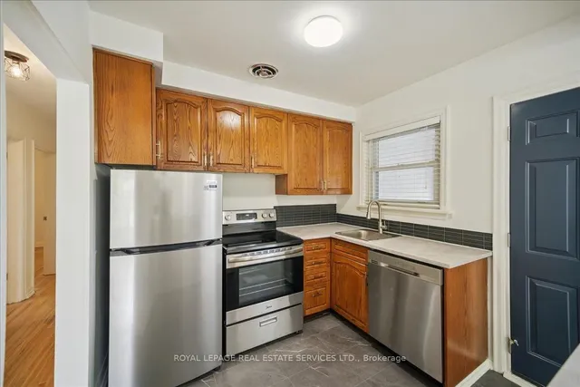 Additional image 8 of 10 Mendip Cres