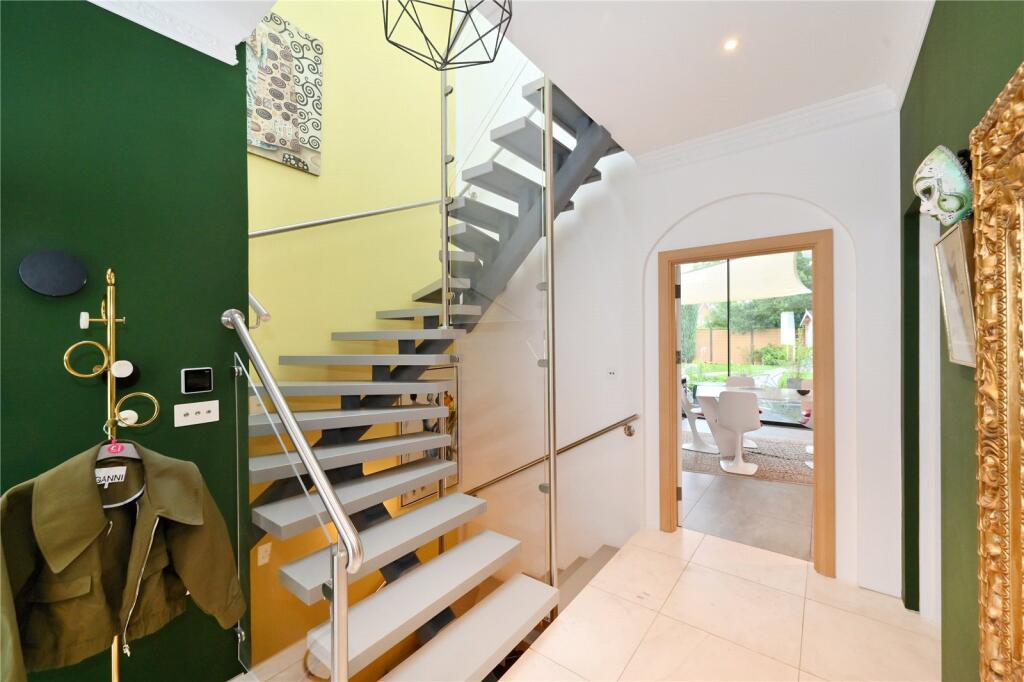 Additional image 6 of West Riding, Bricket Wood, St Albans, AL2