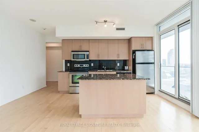 Additional image 6 of 55 Bremner Blvd Unit 3007