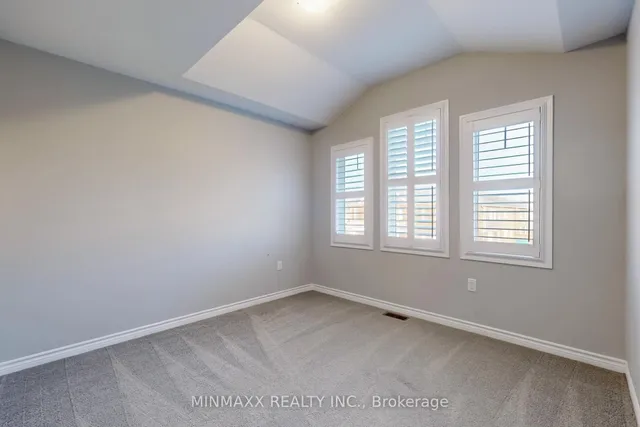 Additional image 38 of 107 Locker Pl