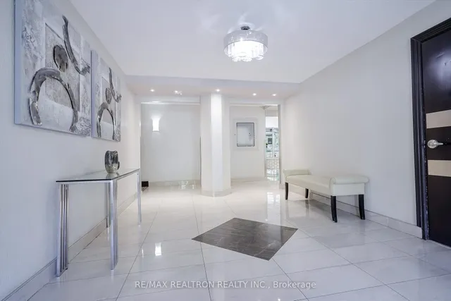 Additional image 36 of 2 Glamorgan Ave Unit 602