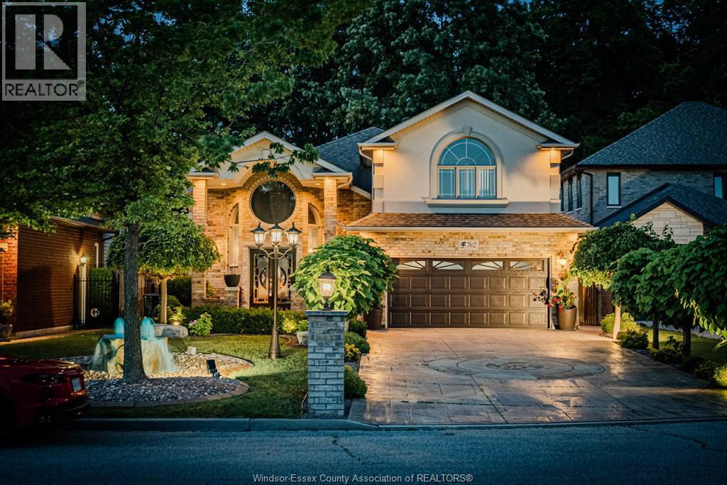 Property image for 762 NEWPORT CRESCENT|Windsor, Ontario N9E4Z5