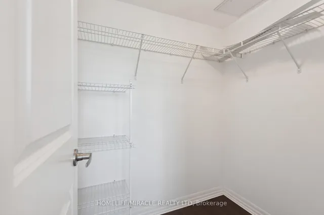 Additional image 14 of 80 Esther Lorrie Dr Unit 607