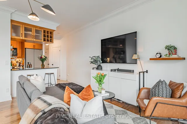 Additional image 16 of 2083 LakeShore Blvd Unit 1112