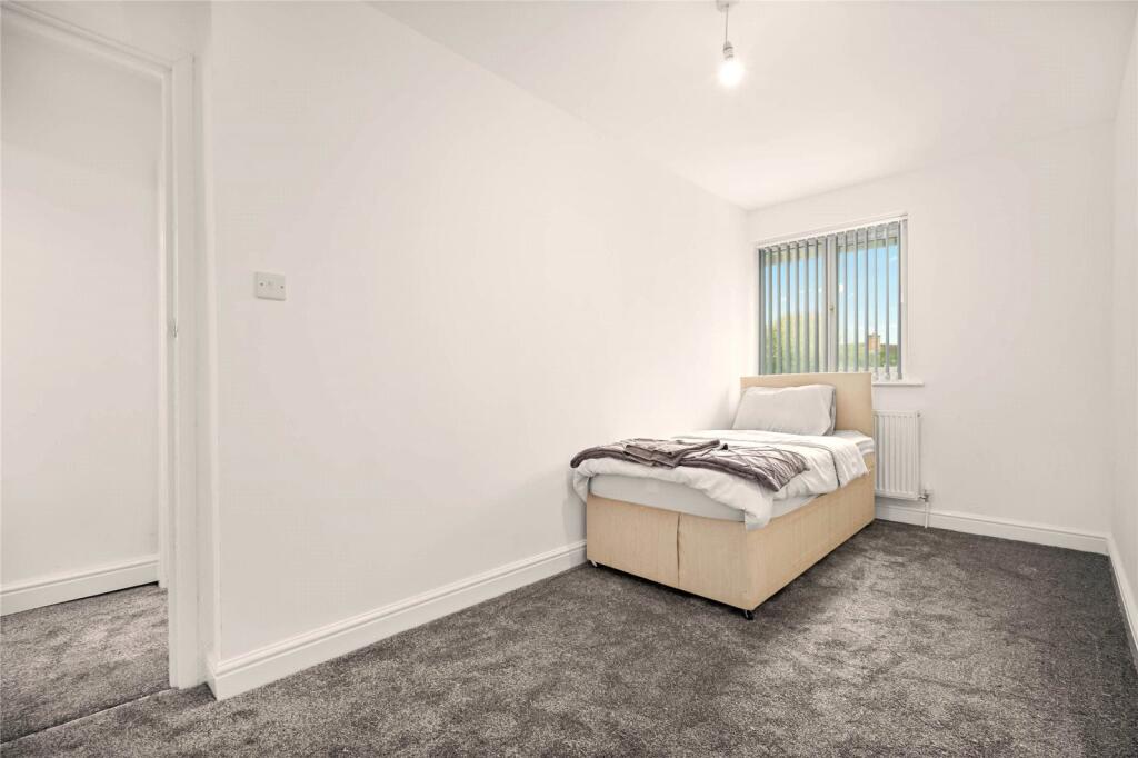 Additional image 18 of Grove Avenue, Moseley, Birmingham, West Midlands, B13