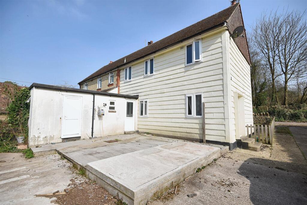 Additional image 9 of Yarlington