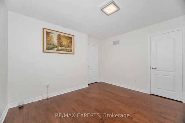 Additional image 43 of 5 Hillside Dr