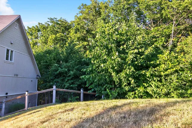 Additional image 44 of 18 Rolling Lane