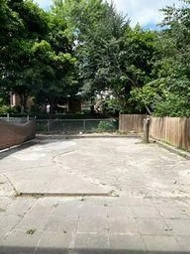 Additional image 22 of 218 Chartland Blvd