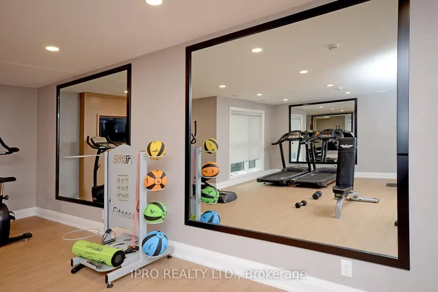 Additional image 43 of 128 Grovewood Common Unit 435