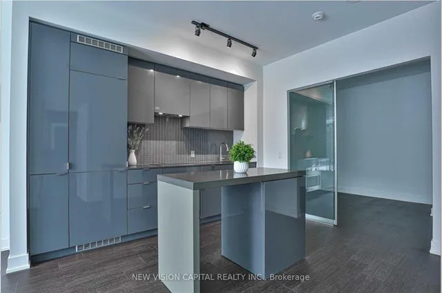 Additional image 2 of 7 Grenville St Unit 715