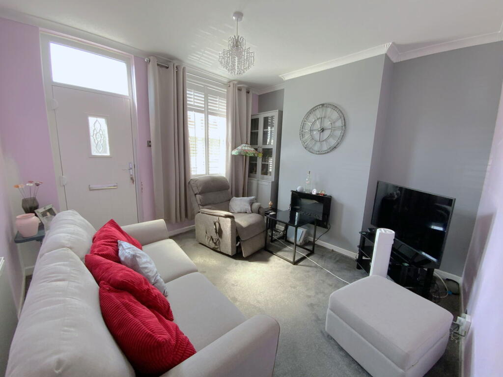 Additional image 2 of New England, Halesowen, B62 9EG