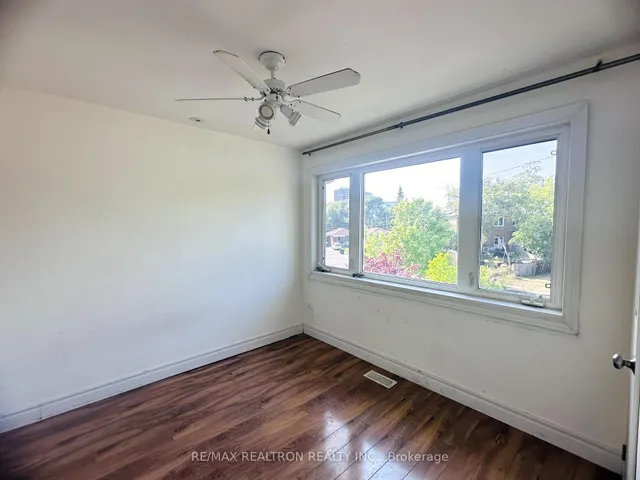 Additional image 6 of 11 Templeton Crt