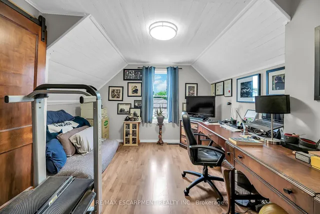 Additional image 23 of 321 East 12th St