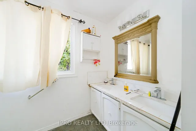 Additional image 17 of 25 Vodden Crt Unit 25