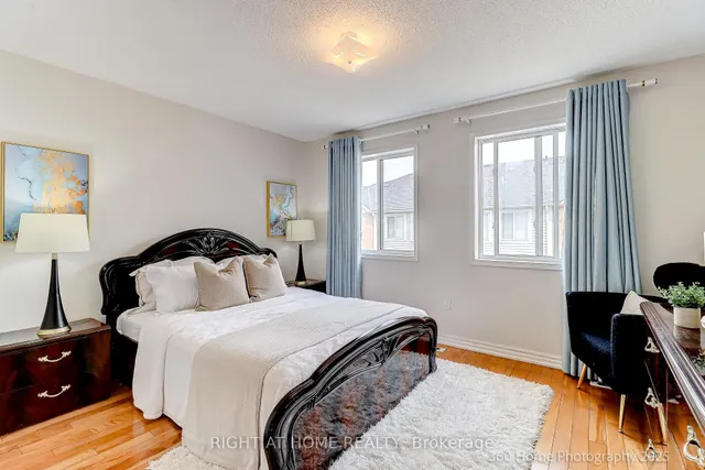 Additional image 11 of 83 Mondeo Dr Unit 290