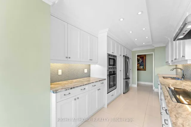 Additional image 28 of 3 Concorde Pl Unit 1503