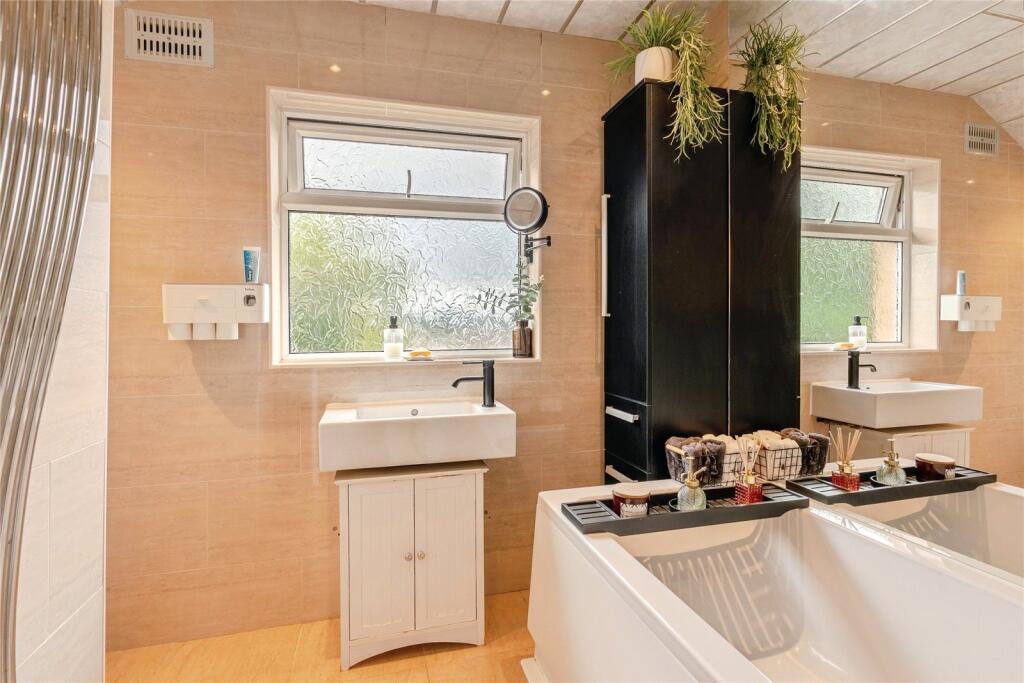 Additional image 16 of Casterton Avenue, Burnley, Lancashire, BB10