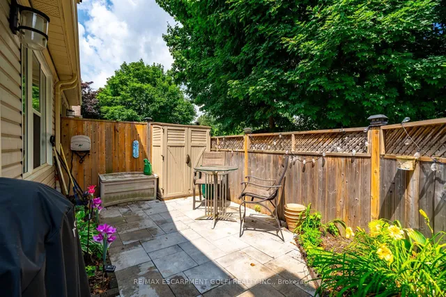 Additional image 26 of 175 Fiddlers Green Rd Unit 26