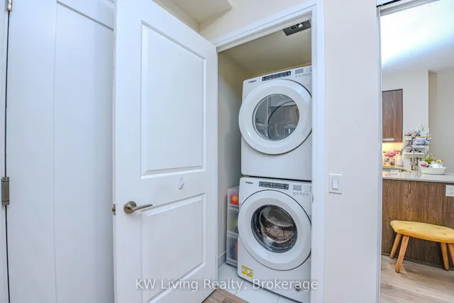 Additional image 20 of 65 Watergarden Dr Unit 810